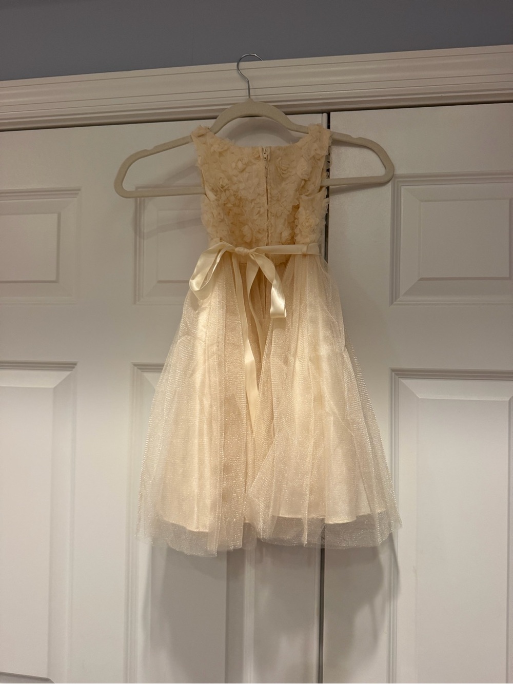 Girls' Cream Floral Appliqué Tulle Party Dress with Satin Bow